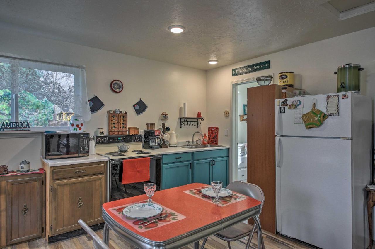 Pet-Friendly Libby Cottage With Mountain Views! Exterior foto